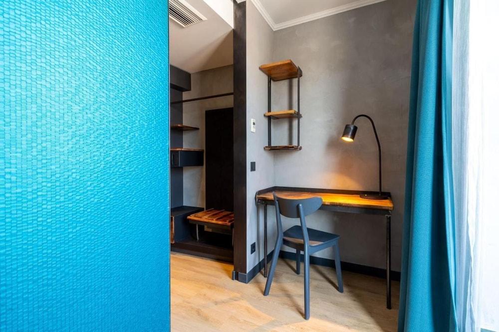 Parkhotel Im Lehel By Blattl Munich