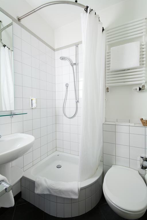 Parkhotel Im Lehel By Blattl Munich