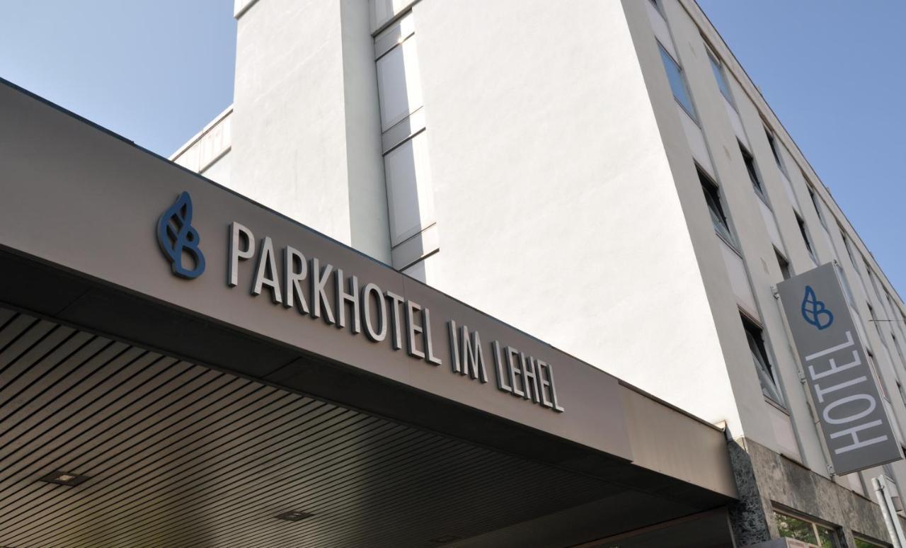Parkhotel Im Lehel By Blattl